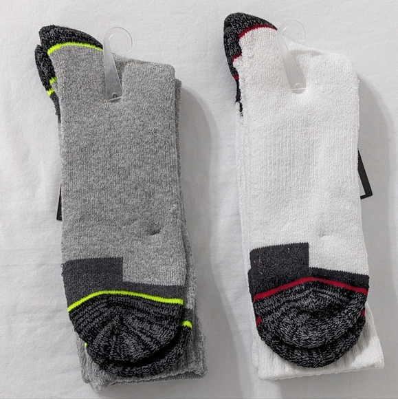 Mossy Oak Men's Crew Length Work Socks, 2 Pairs, Shoe Size:6-12, New With Tag - Picture 2 of 2